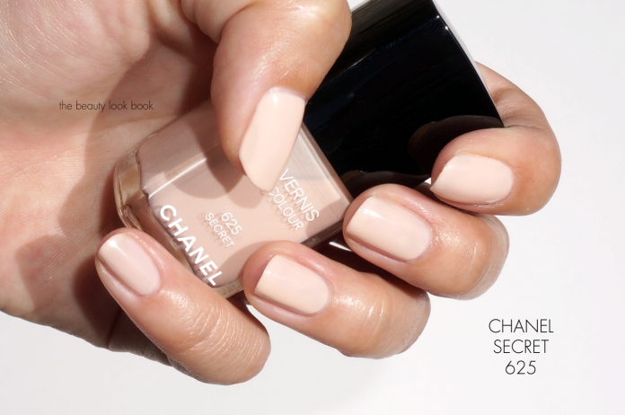 Chanel Secret 625 hannah bee beauty best nude nail polish